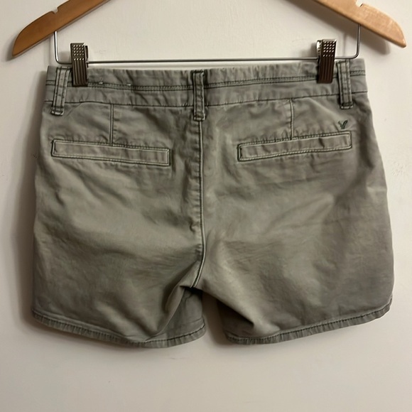 America Eagle Women’s Green Midi Chinos
Size 0 - Picture 2 of 10